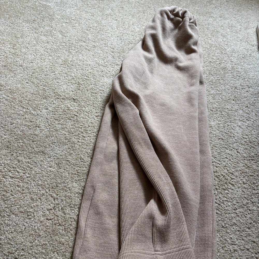 Beige Knit Lounge Set – Hoodie + Wide Leg Pants (Petite Hem) - Picture 2 of 6